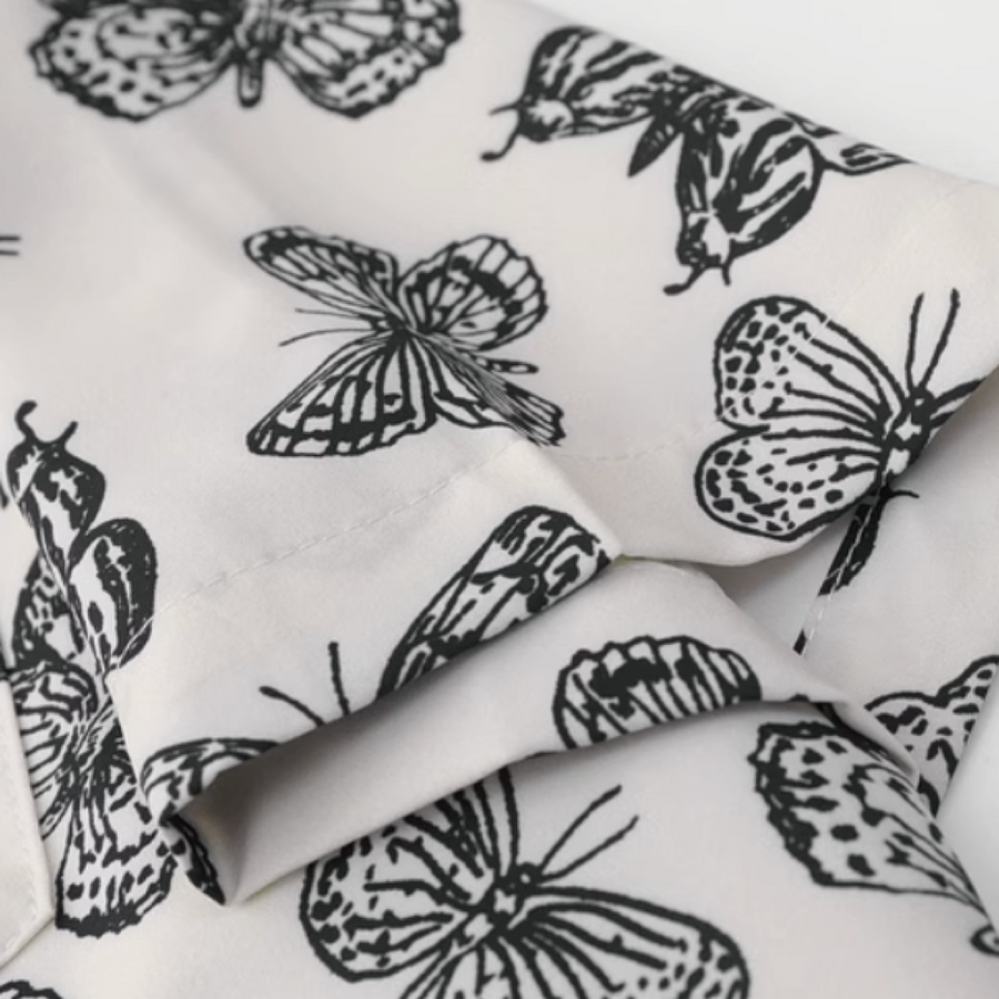 Рубашка с коротким рукавом и монохромным узором бабочки